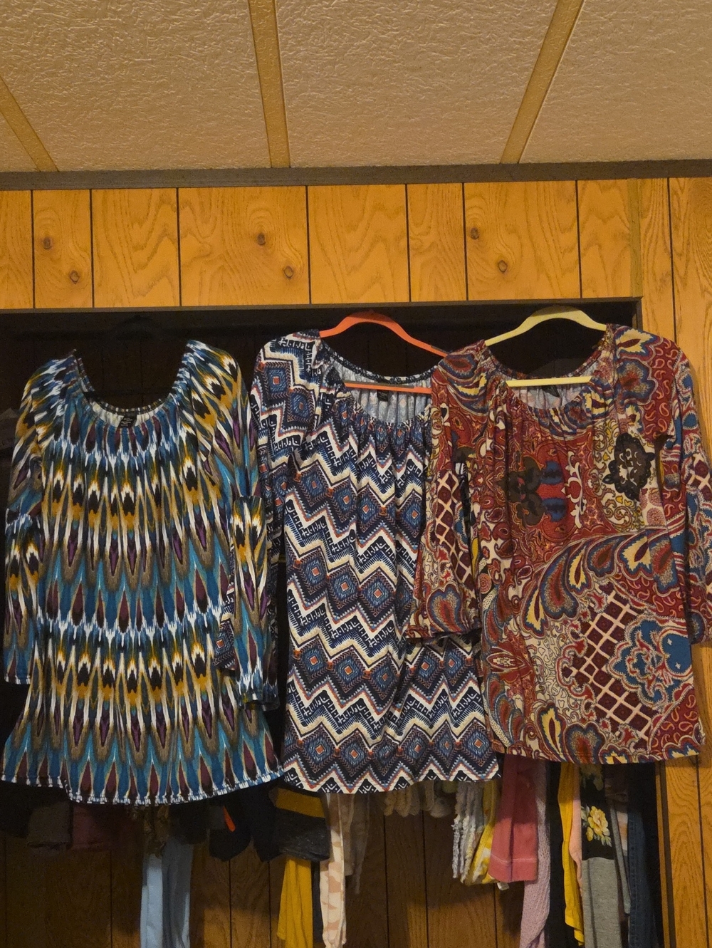WinWin Brand~ Bundle Of 3 Tunics Size L/XL